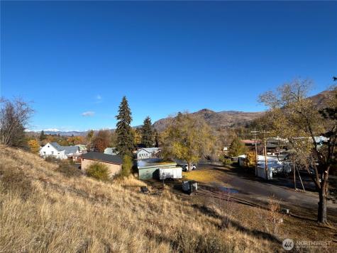 136 Johnson Street Twisp WA 98856
