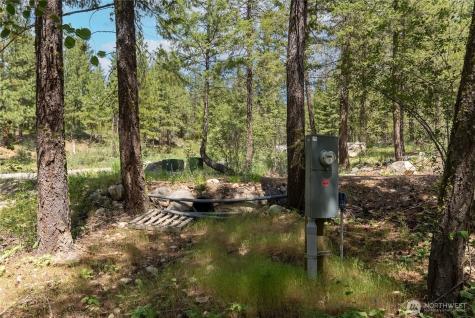 6 Homestead Road Winthrop WA 98862