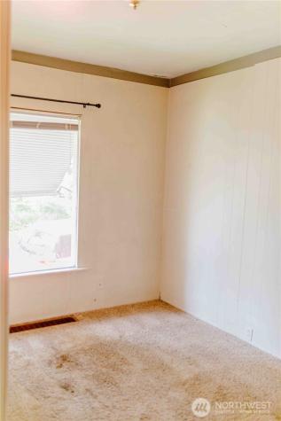 565 S Director Seattle WA 98108