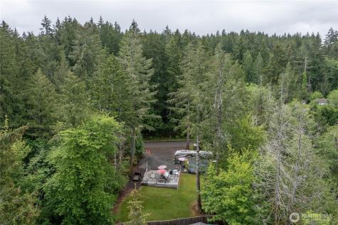 151 E Hillside Drive Belfair WA 98528