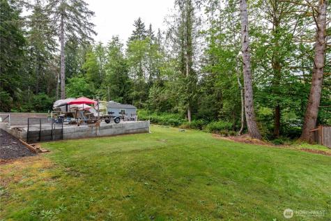 151 E Hillside Drive Belfair WA 98528