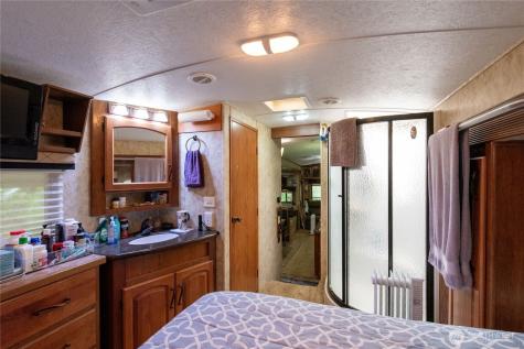 151 E Hillside Drive Belfair WA 98528