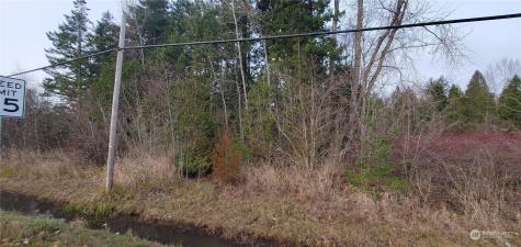 4492 Sweet Road Blaine WA 98230