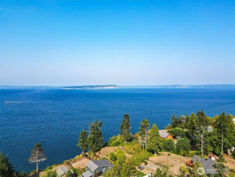 5688 NE Twin Spits Road Hansville WA 98340