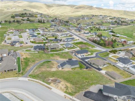 870 Autumn Crest Drive Wenatchee WA 98801