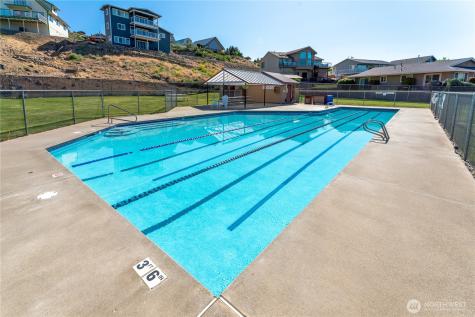 211 Pinnacle Place Chelan WA 98816