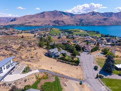 211 Pinnacle Place Chelan WA 98816