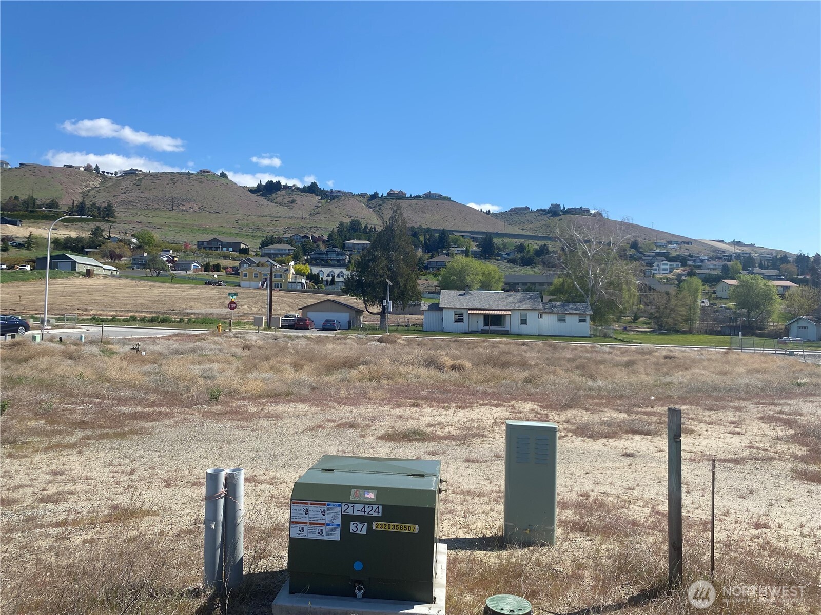 183 Harold Street NE East Wenatchee WA 98802