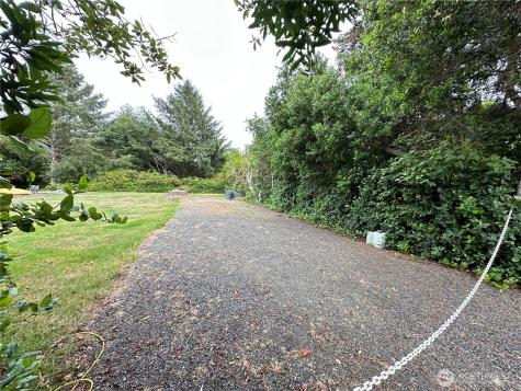 324 Clover Creek Avenue NW Ocean Shores WA 98569