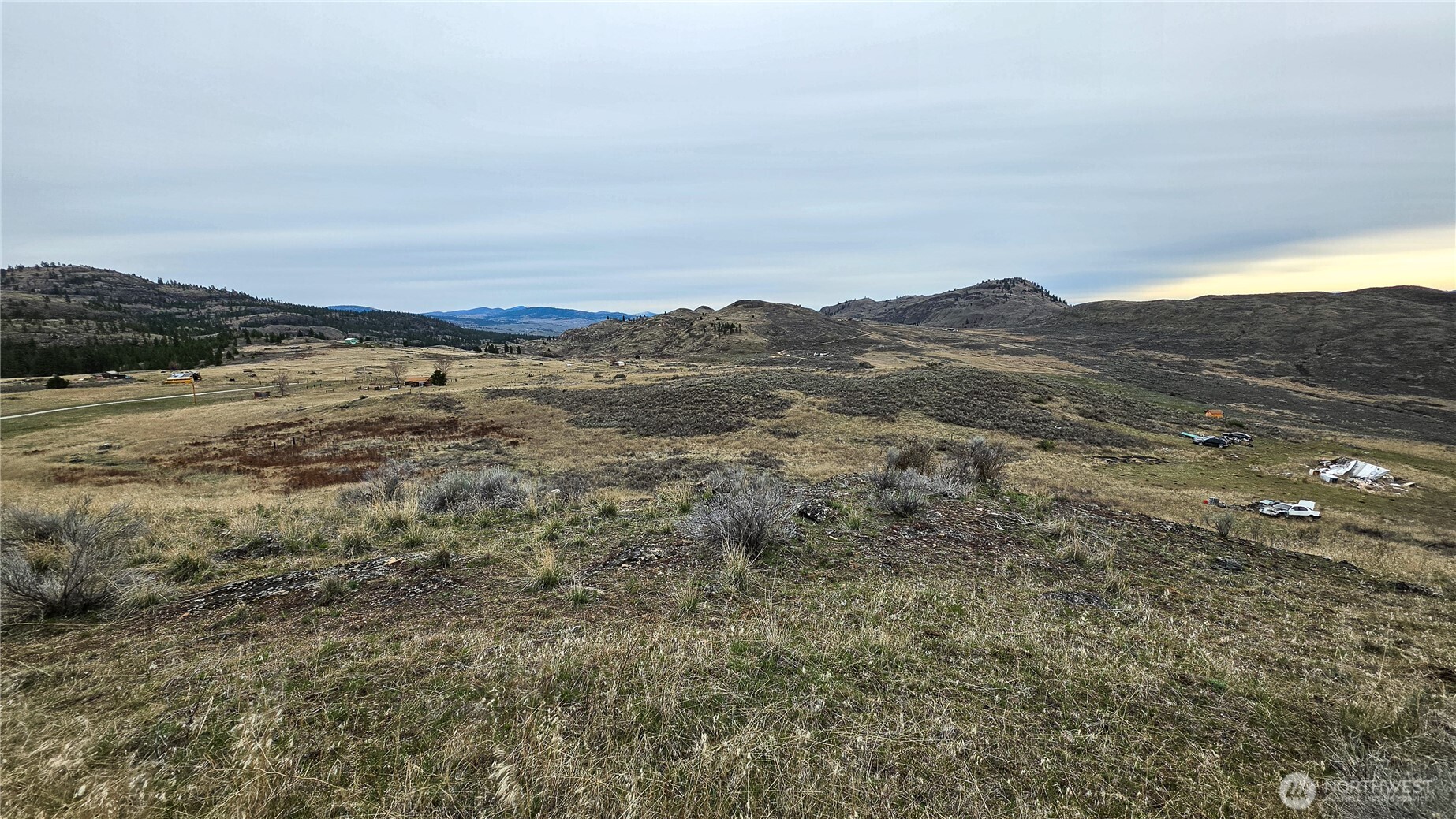 174 Round Up Road Oroville WA 98844