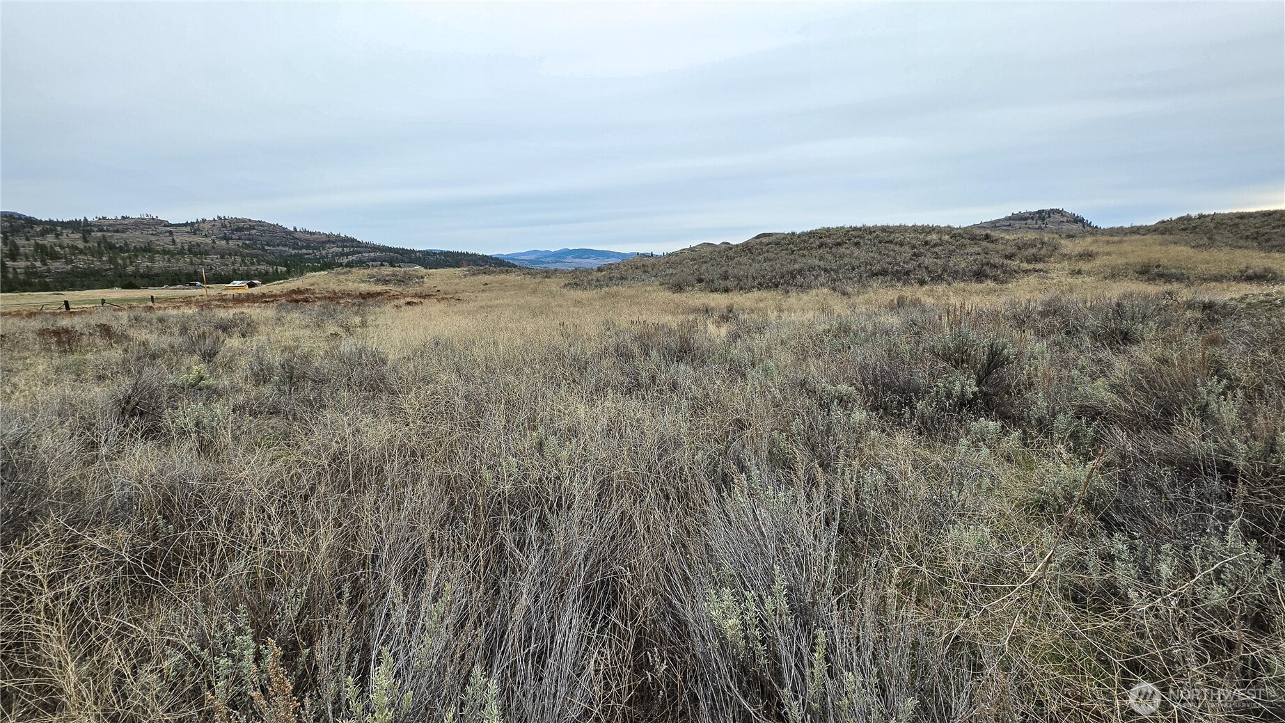 174 Round Up Road Oroville WA 98844