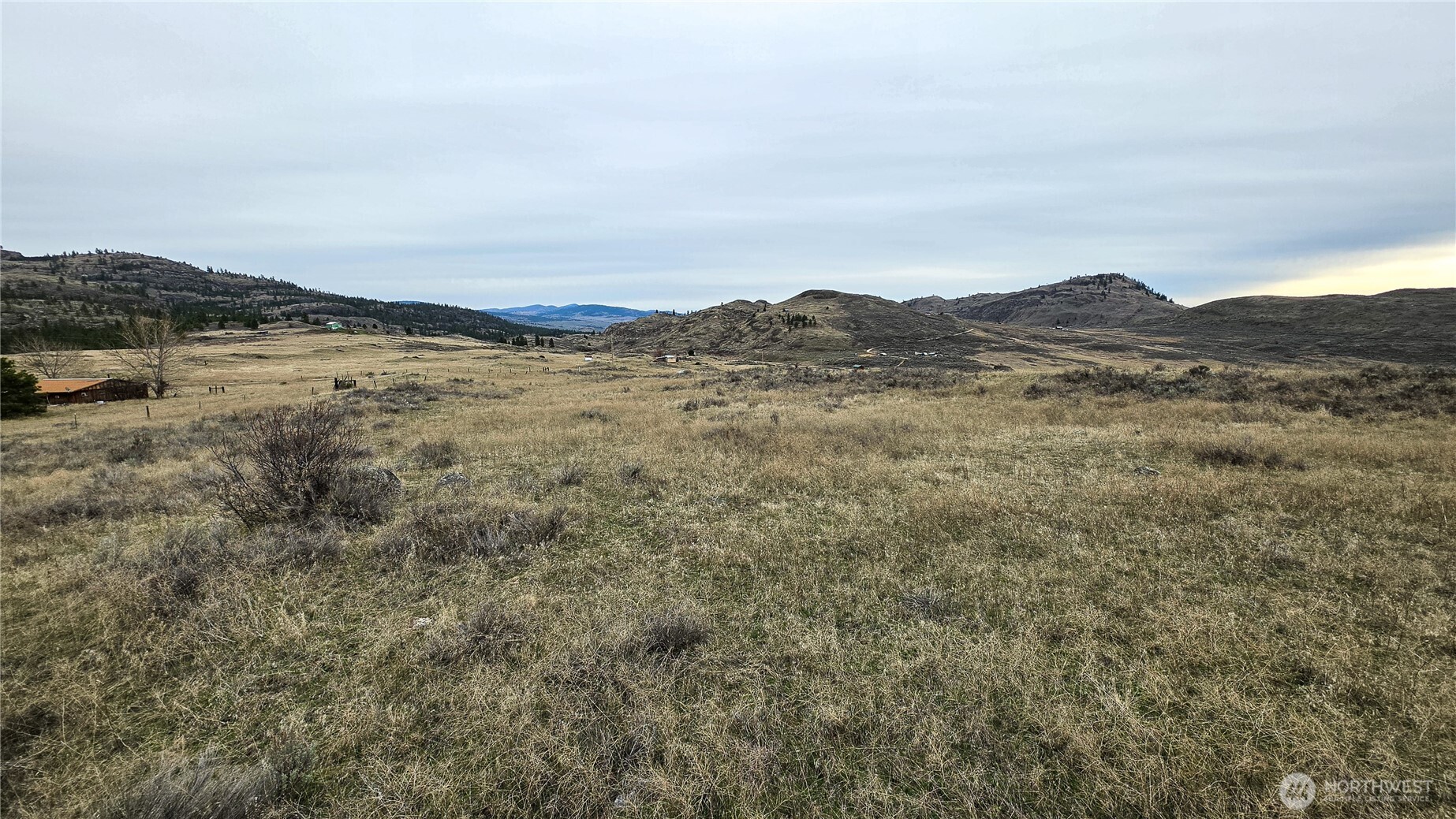 174 Round Up Road Oroville WA 98844