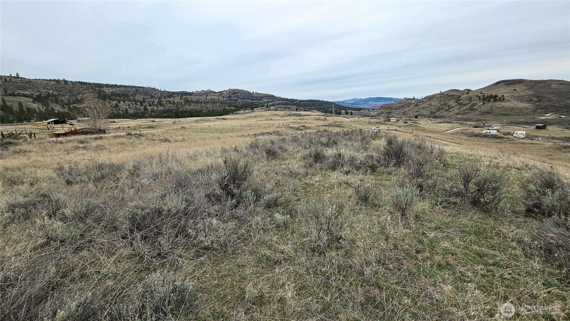 174 Round Up Road Oroville WA 98844