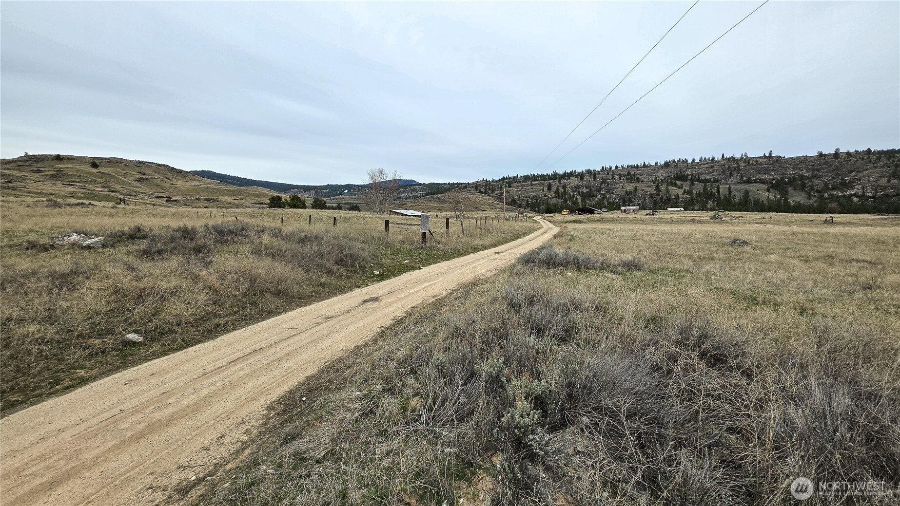 174 Round Up Road Oroville WA 98844