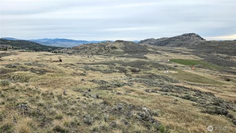 174 Round Up Road Oroville WA 98844