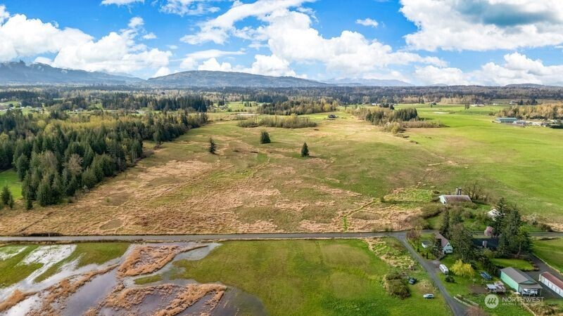 1817 Central Road Everson WA 98247
