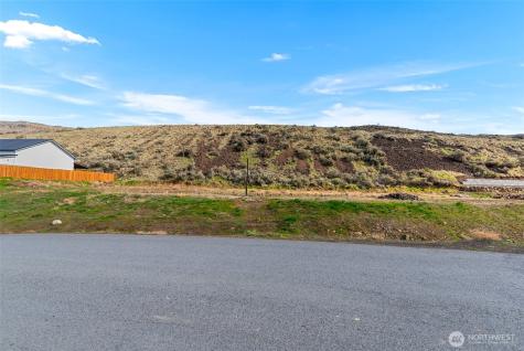345 S Partridge Lane East Wenatchee WA 98802