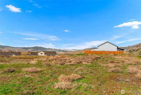 345 S Partridge Lane East Wenatchee WA 98802