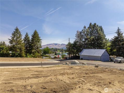 15 Indigo Lane Manson WA 98831