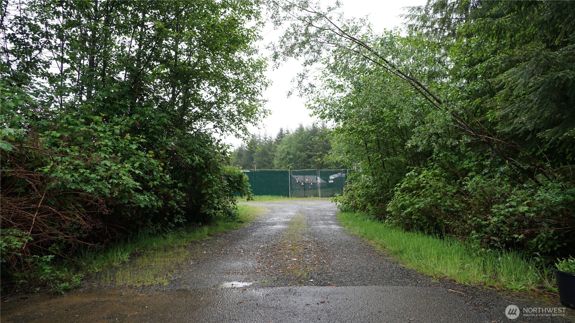84 Hanson Road Hoquiam WA 98550