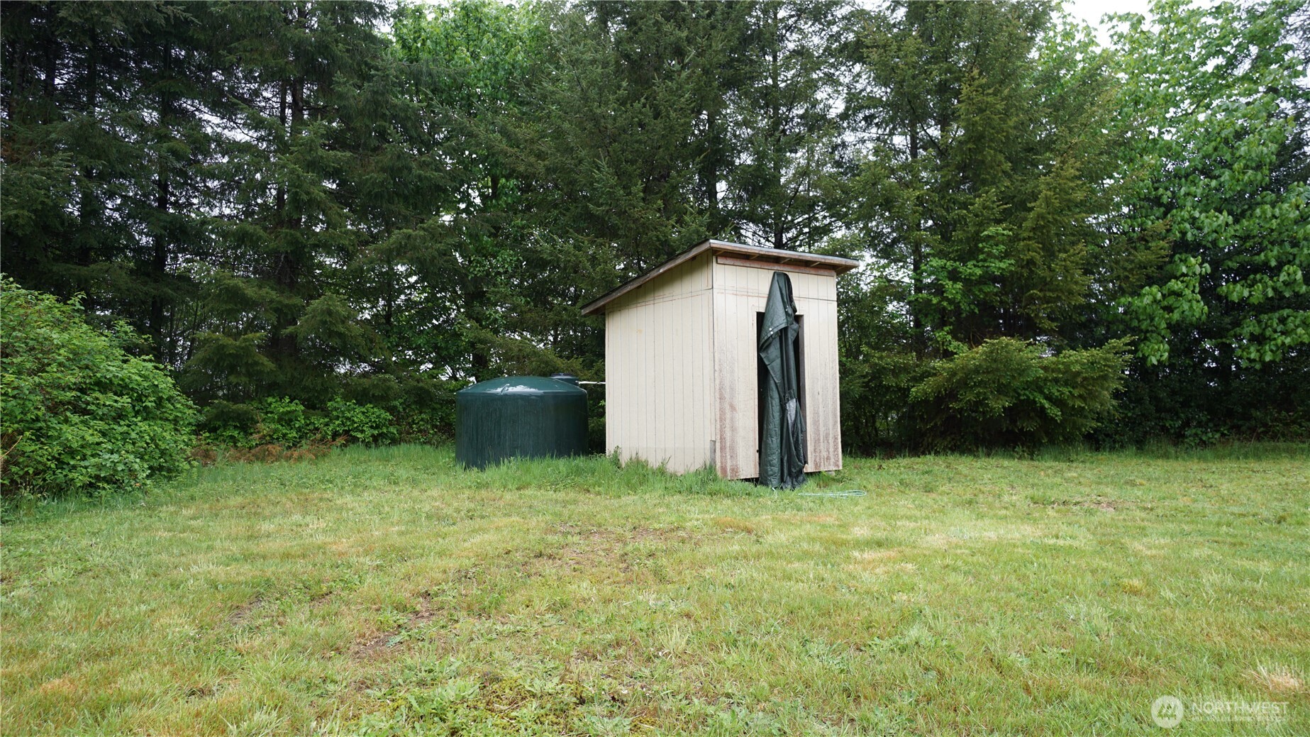 84 Hanson Road Hoquiam WA 98550