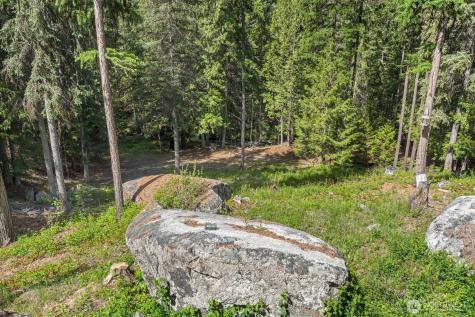 2017 Clugston Onion Creek Road Colville WA 99114