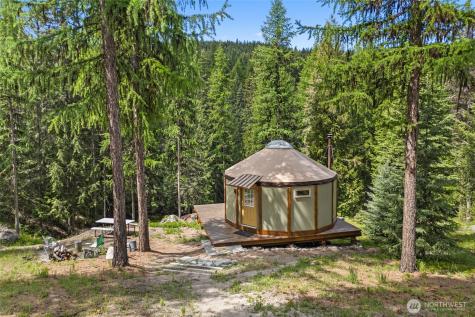 2017 Clugston Onion Creek Road Colville WA 99114