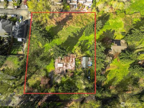 8213 118th Avenue SE Newcastle WA 98056