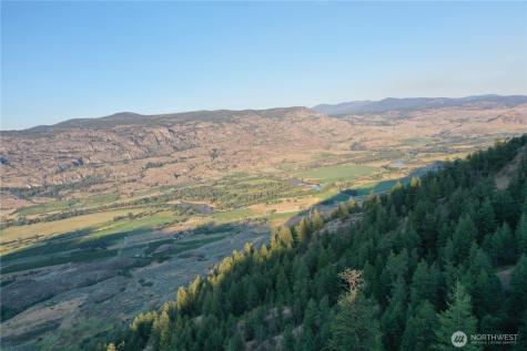 111 Eaglebluff Oroville WA 98844