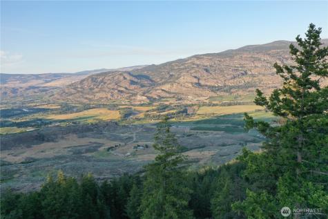 111 Eaglebluff Oroville WA 98844