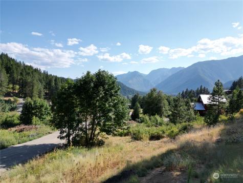 10690 Fox Road Leavenworth WA 98826