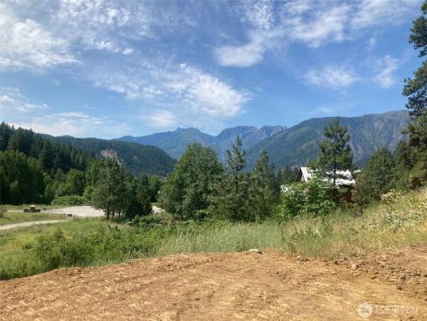 10690 Fox Road Leavenworth WA 98826