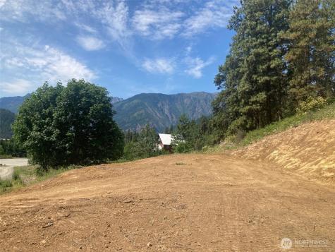 10690 Fox Road Leavenworth WA 98826
