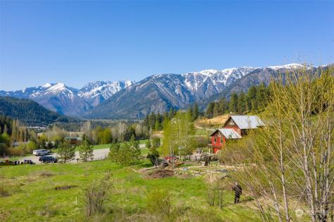 10690 Fox Road Leavenworth WA 98826