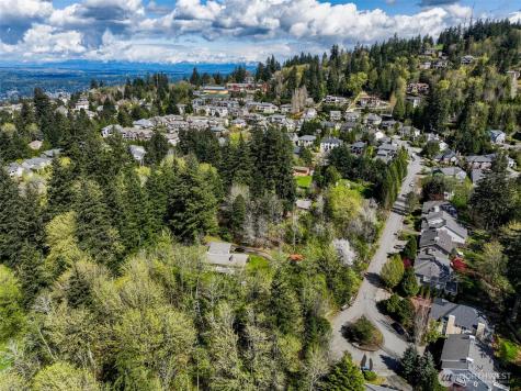 6302 164th Avenue SE Bellevue WA 98060