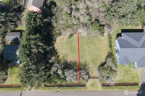136 Jib Street NW Ocean Shores WA 98569