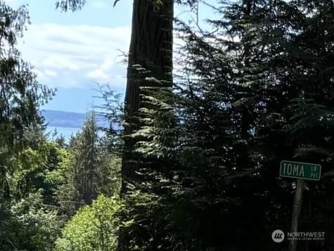 8016 S Toma Lane Clinton WA 98236