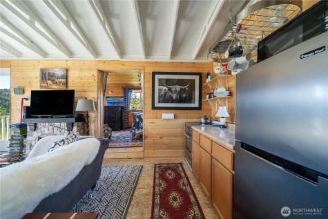 1478 Lodge Pole Road Road Chelan WA 98816