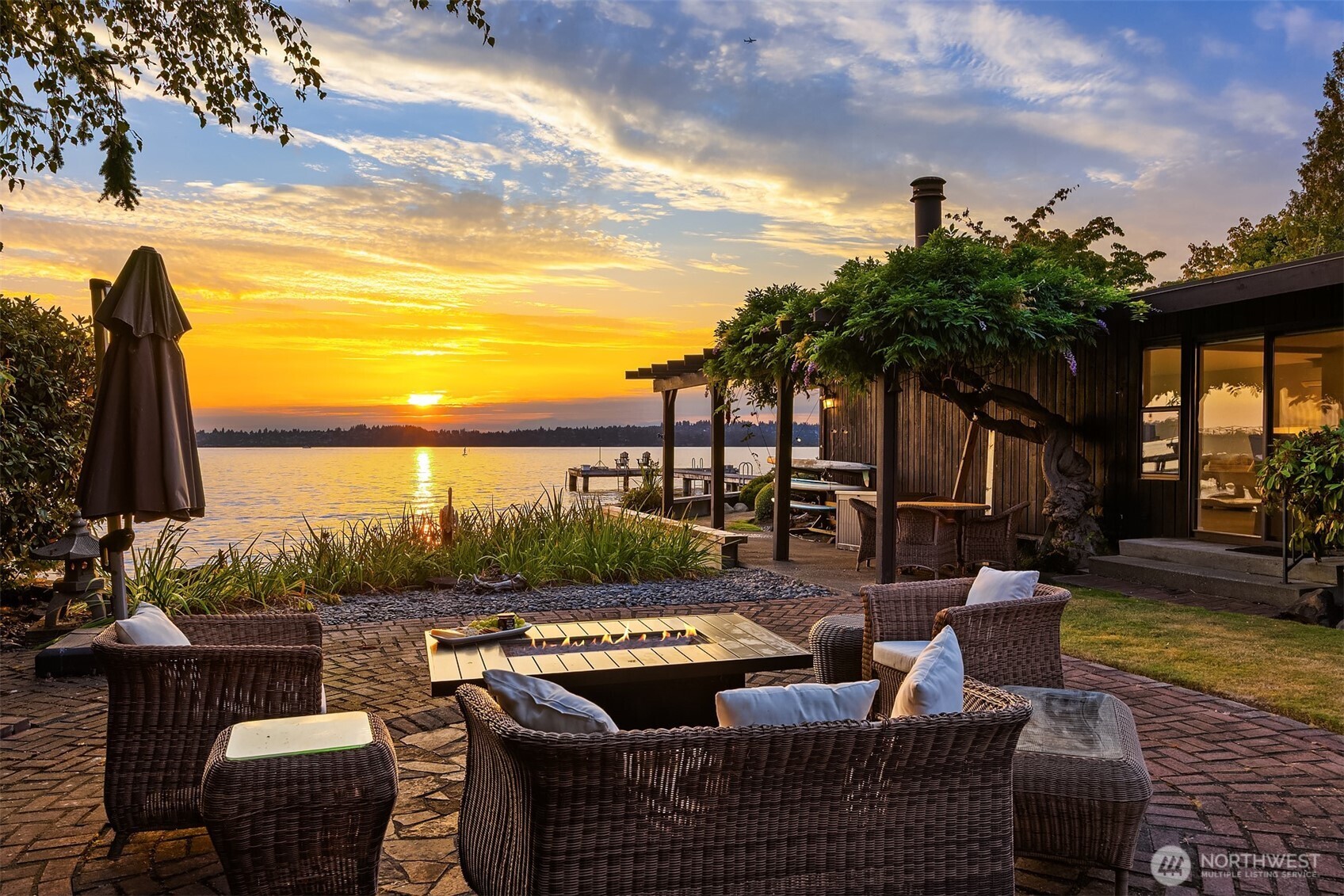 6209 Lake Washington Boulevard NE Kirkland WA 98033