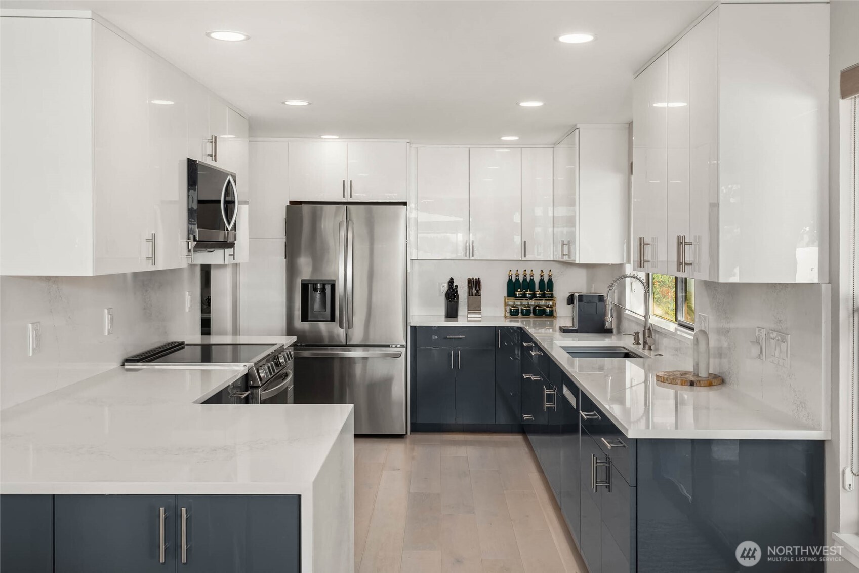 6209 Lake Washington Boulevard NE Kirkland WA 98033