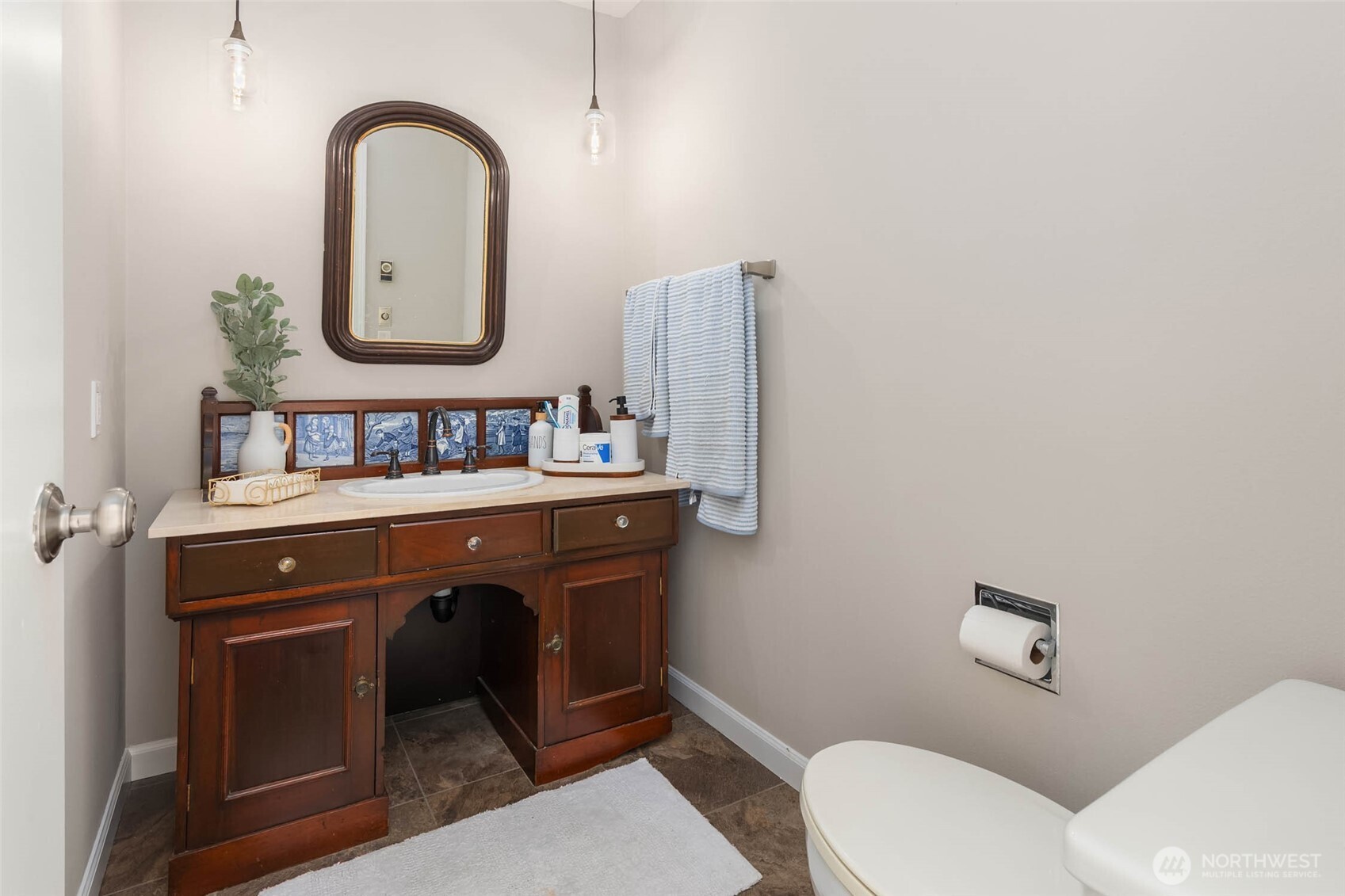6209 Lake Washington Boulevard NE Kirkland WA 98033
