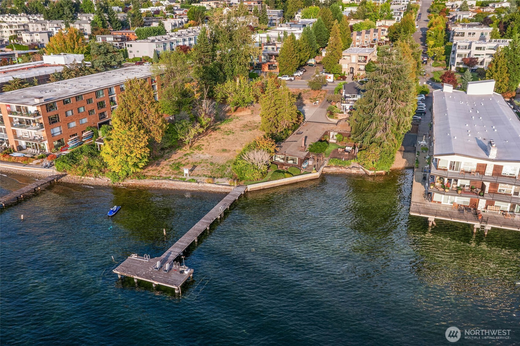 6209 Lake Washington Boulevard NE Kirkland WA 98033