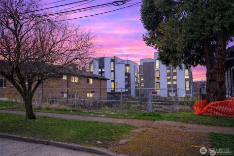 927 NW 57th Street Seattle WA 98107