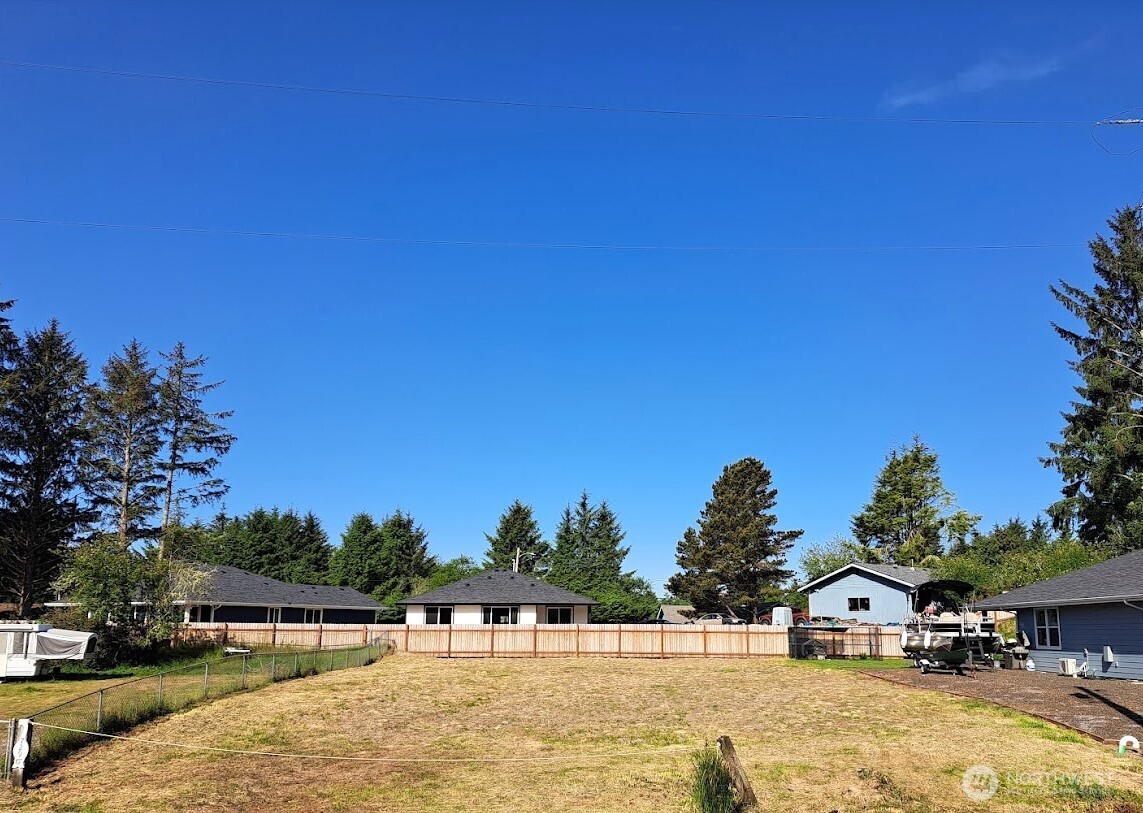 729 Wood Duck Avenue SE Ocean Shores WA 98569