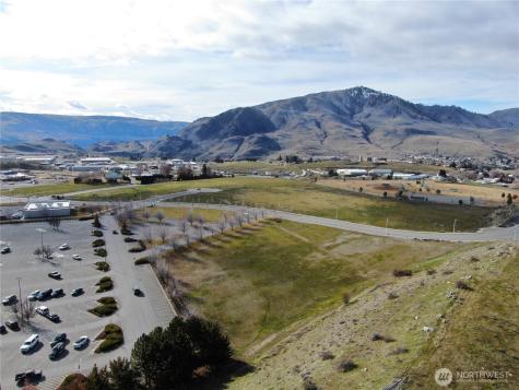 100 N Apple Blossom Drive Chelan WA 98816