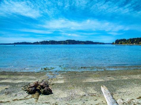 4552 Point White Drive NE Bainbridge Island WA 98110