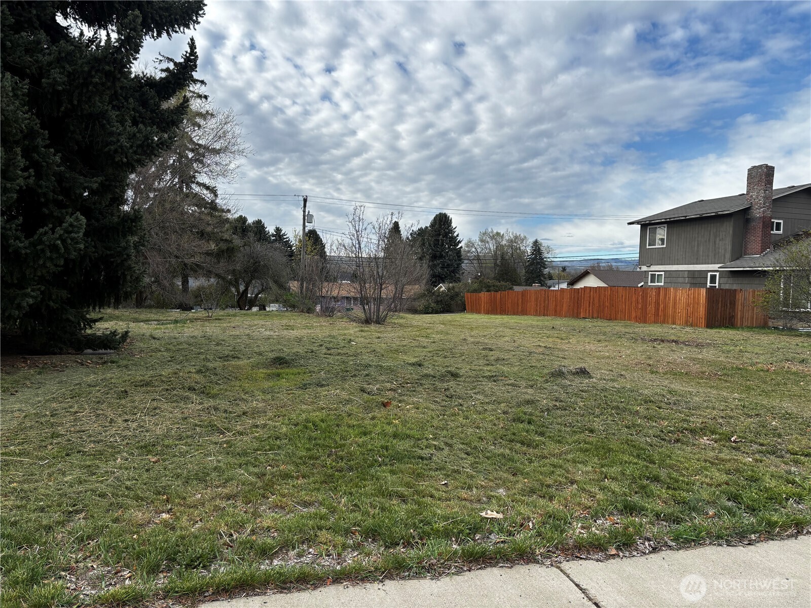 1106 E 2nd Avenue Ellensburg WA 98926