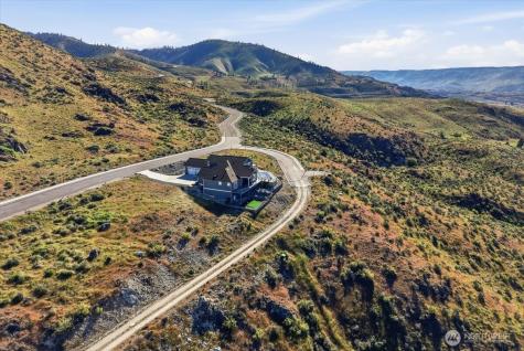 857 Long Drive Chelan WA 98816