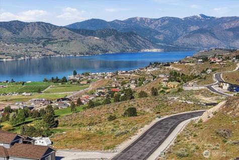 857 Long Drive Chelan WA 98816