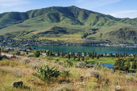 857 Long Drive Chelan WA 98816